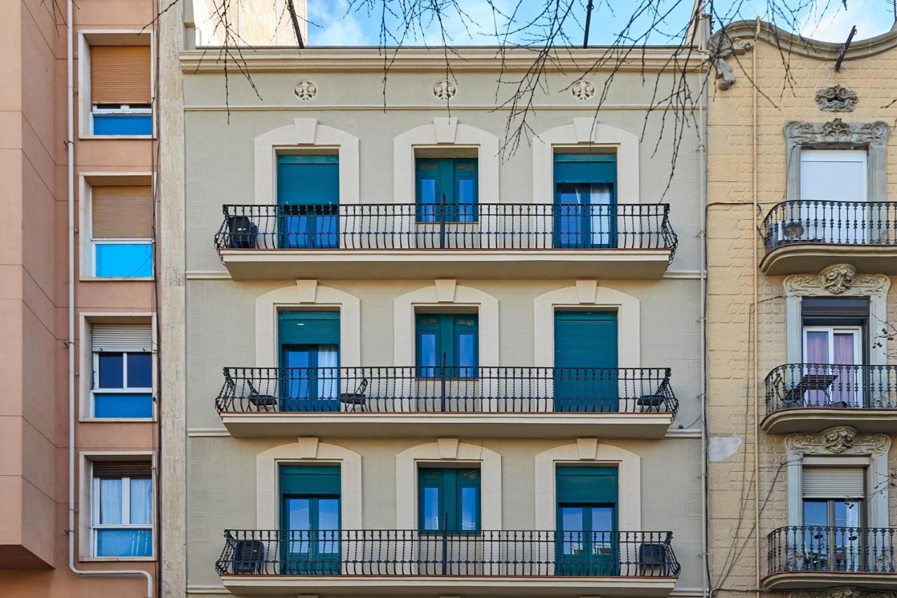 Bbarcelona Clot Apartments Exteriör bild